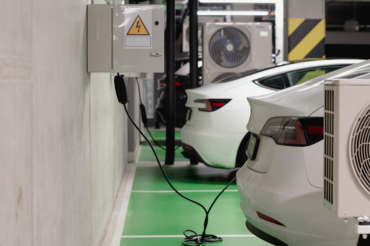 🚗 Carga de coches eléctricos en la empresa: hoy, mañana y soporte móvil